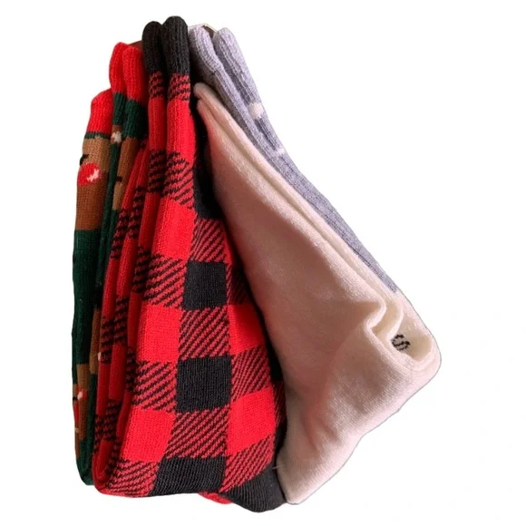 NWT K. BELL Women’s Novelty 3-pack Beary Christmas/Holiday Crew Socks - Picture 3 of 6